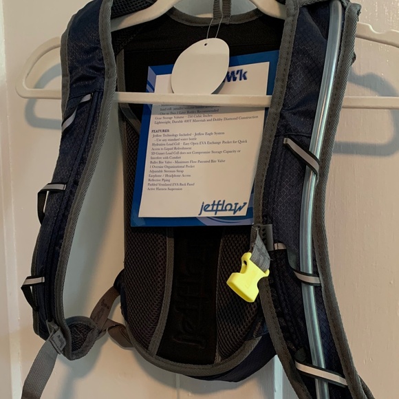 Jetflow Tomahawk Hydration System - Picture 6 of 10